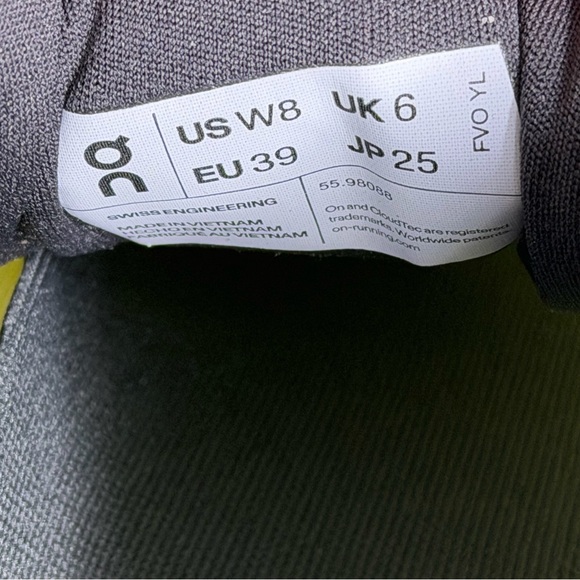 On Cloud Cloudgo Running Shoes Hay Sand Womens Size 8 NEW - Picture 7 of 8